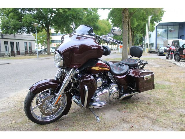 harley-davidson - street-glide-flhxi