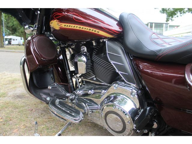 harley-davidson - street-glide-flhxi