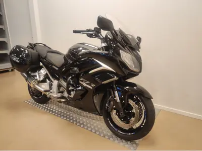 YAMAHA FJR 1300 AS – foto 2