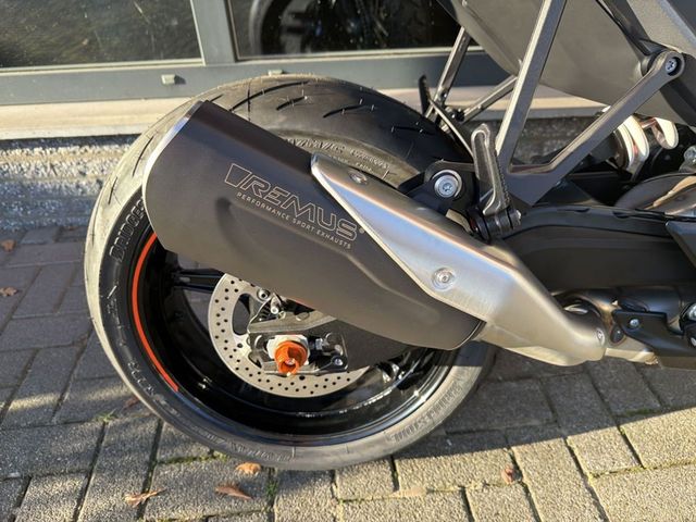 ktm - 990-duke