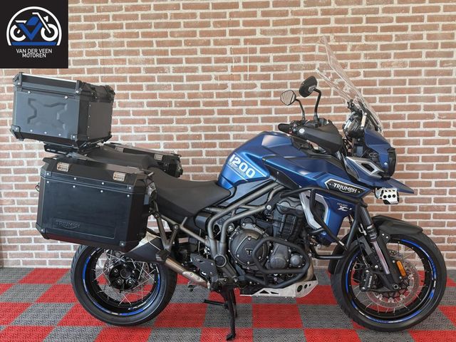 triumph - tiger-explorer-xcx