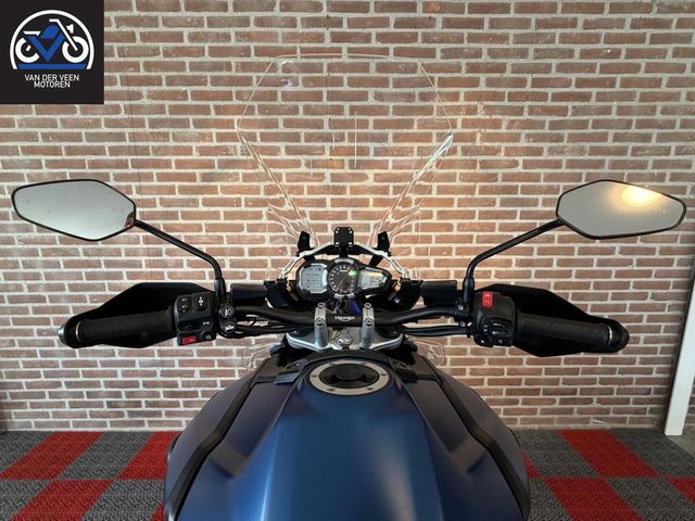 triumph - tiger-explorer-xcx