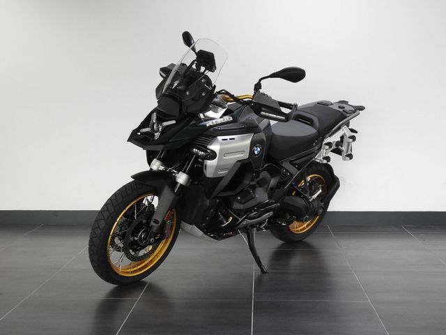 bmw - r-1300-gs-adventure