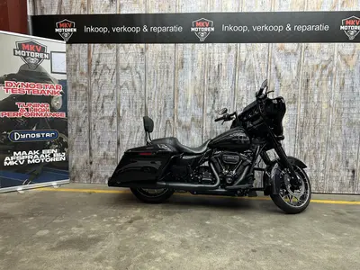 HARLEY-DAVIDSON STREET GLIDE FLHX – foto 2