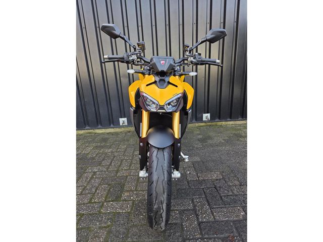 ducati - streetfighter-v2-s
