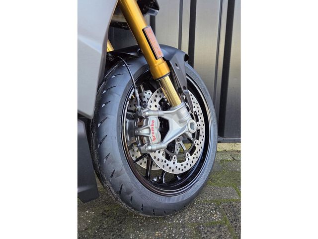 ducati - streetfighter-v2-s