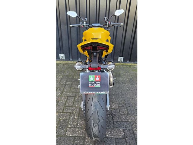 ducati - streetfighter-v2-s