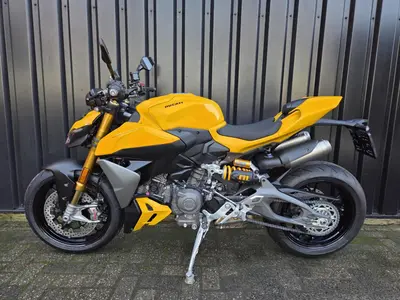 DUCATI STREETFIGHTER V2 S – foto 3