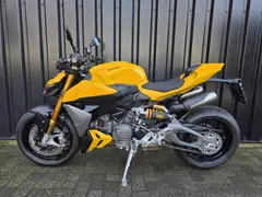 Ducati Streetfighter V2S Yellow 2026 nieuw – foto 3 van 13