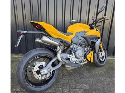DUCATI STREETFIGHTER V2 S – foto 4