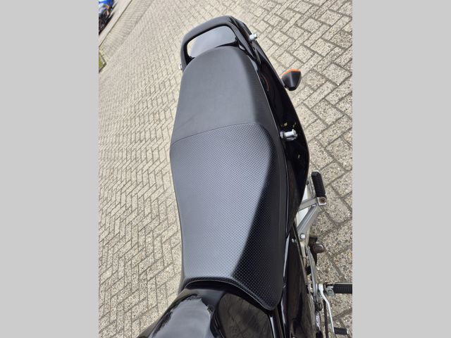 suzuki - gsf-1200-bandit