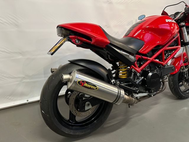 ducati - m-695