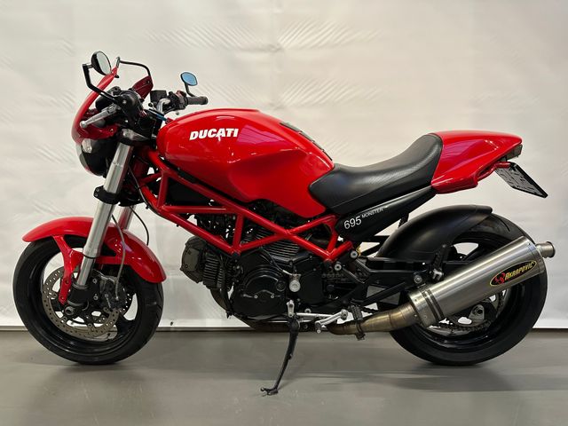 ducati - m-695
