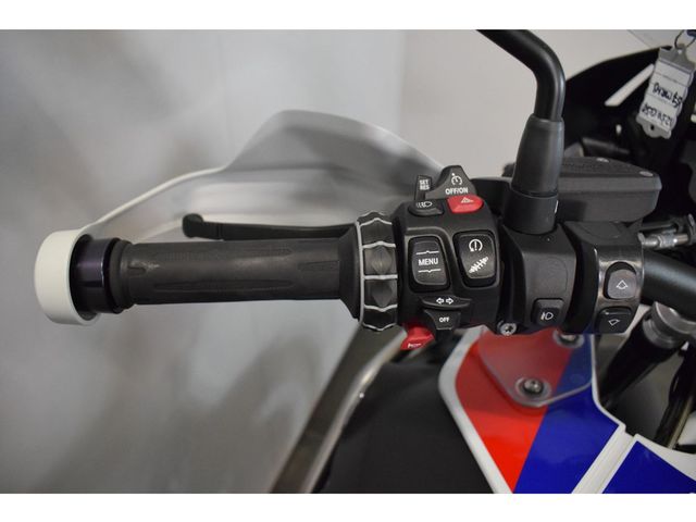 bmw - r-1250-gs-adventure