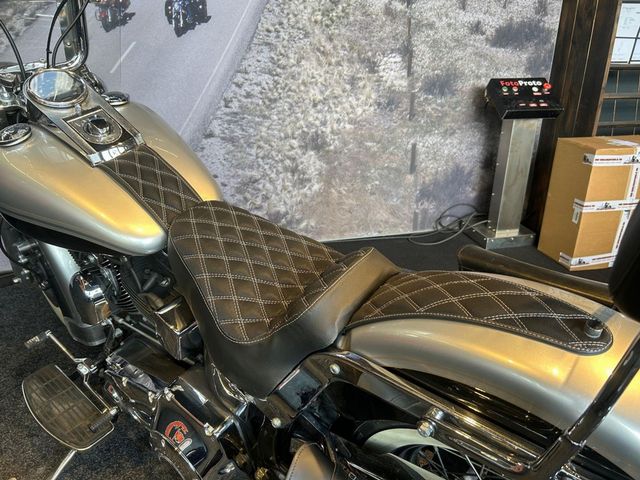 harley-davidson - heritage-softail-classic-flstci