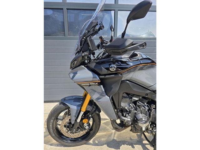 yamaha - tracer-9