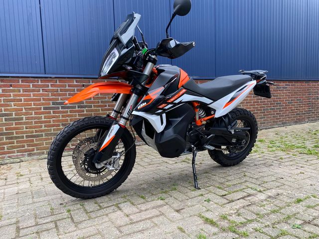 ktm - 890-adventure-r
