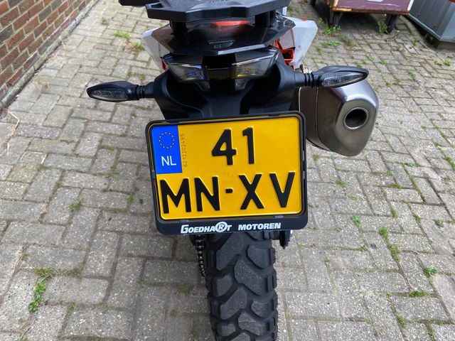 ktm - 890-adventure-r