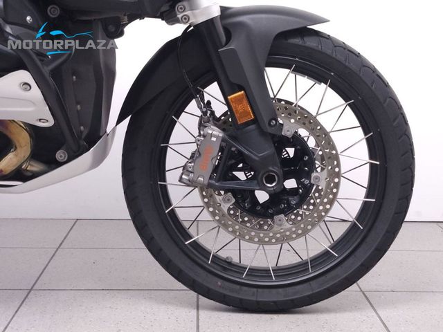 bmw - r-1300-gs-adventure