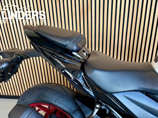 suzuki - gsx-s-750-abs