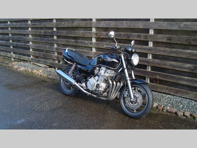 honda - cb-750-seven-fifty