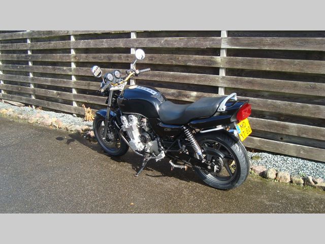 honda - cb-750-seven-fifty