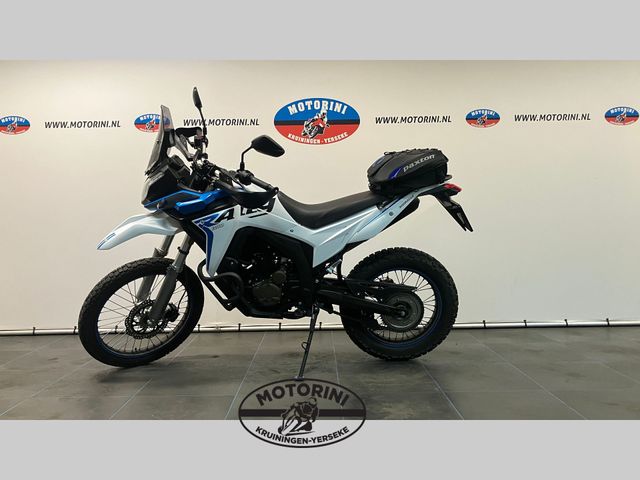 voge - 300-rally
