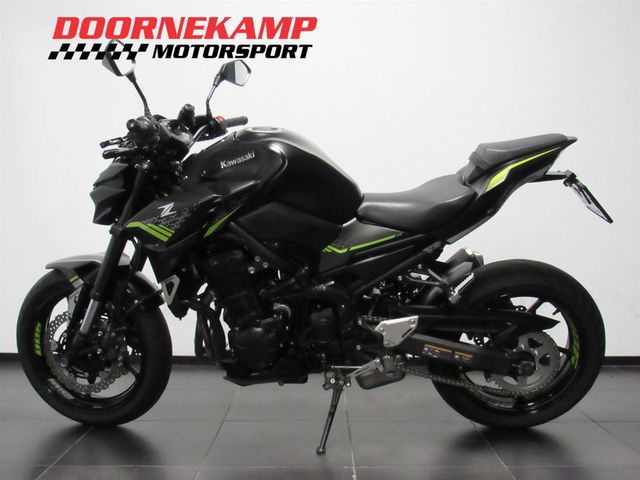 kawasaki - z900