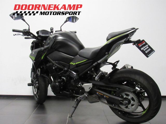 kawasaki - z900