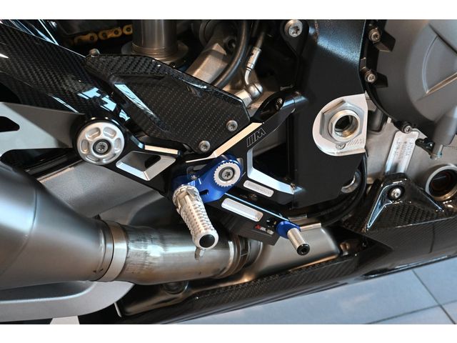 bmw - m-1000-rr