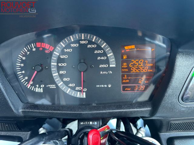 honda - st-1300-pan-european