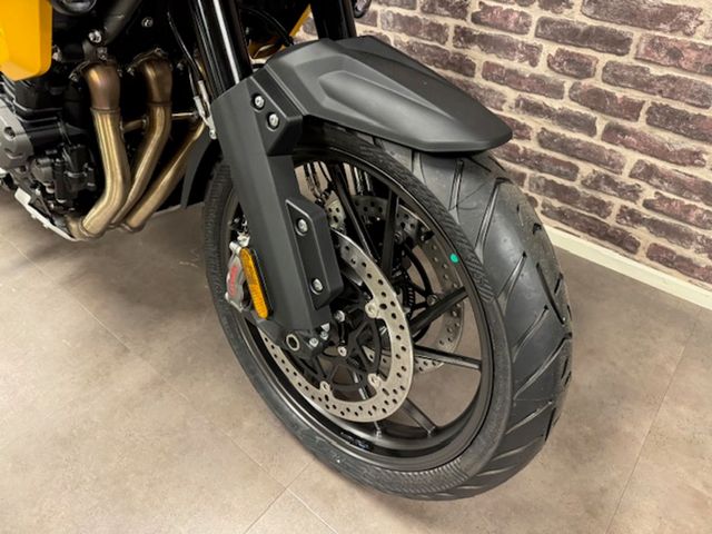 triumph - tiger-1200-gt-pro