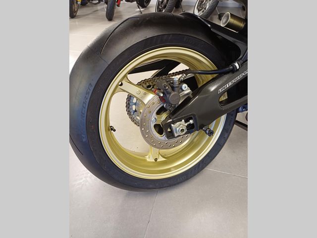 honda - cbr-1000-rr-fireblade