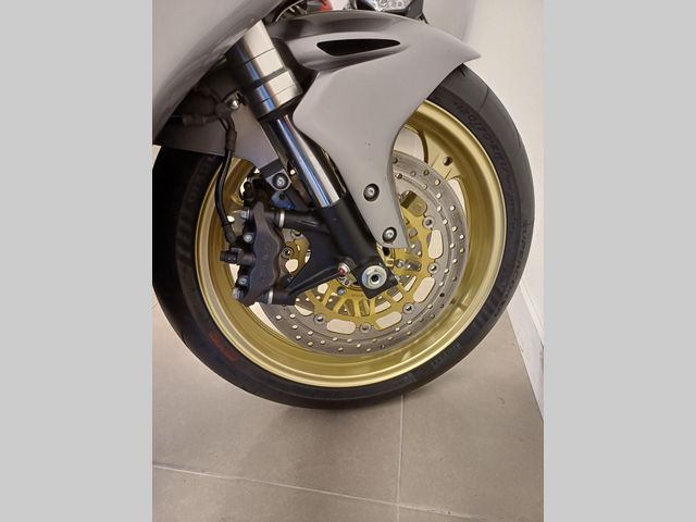 honda - cbr-1000-rr-fireblade