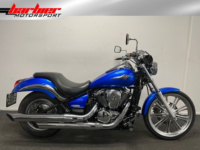 kawasaki - vn-900-custom