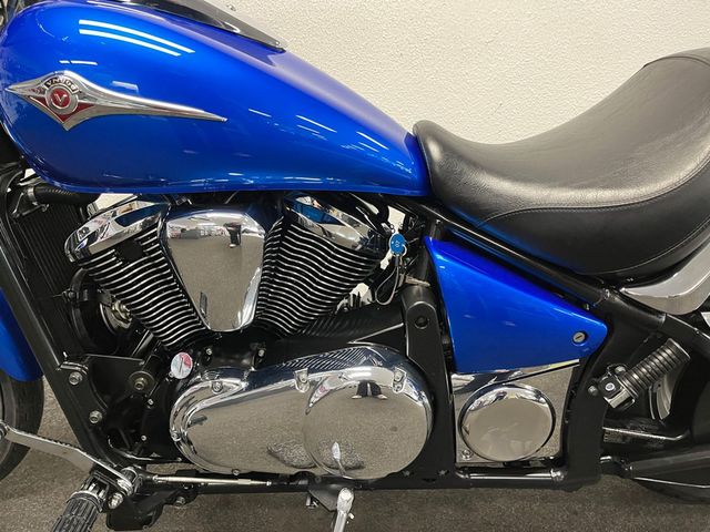 kawasaki - vn-900-custom