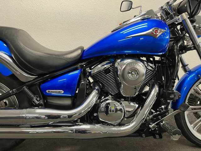 kawasaki - vn-900-custom