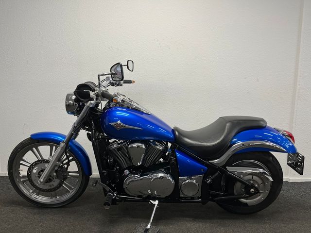 kawasaki - vn-900-custom