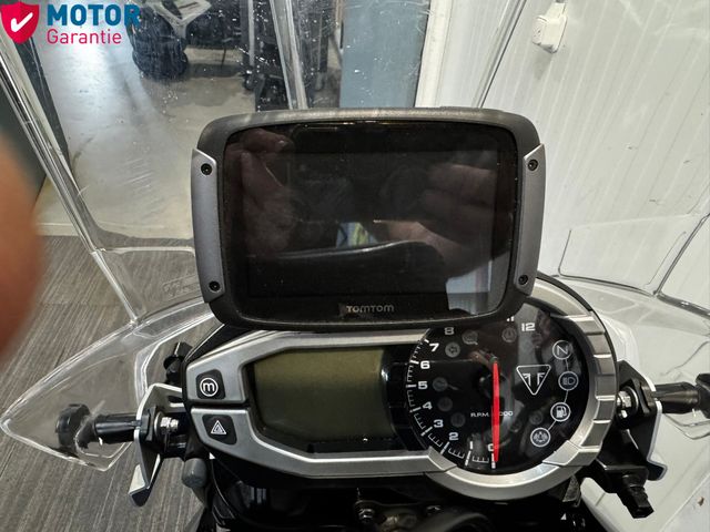 triumph - tiger-800-xrx