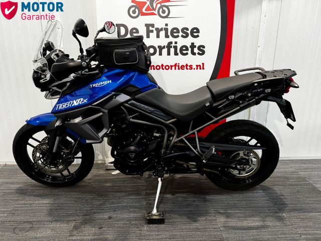 triumph - tiger-800-xrx