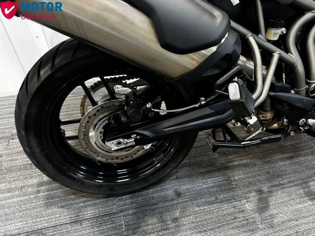 triumph - tiger-800-xrx