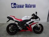YAMAHA YZF R1