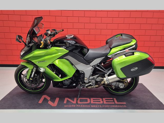 kawasaki - z-1000-sx-abs