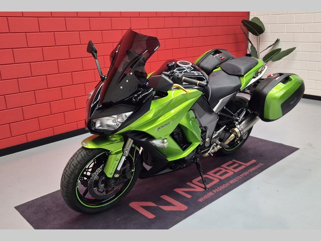 kawasaki - z-1000-sx-abs