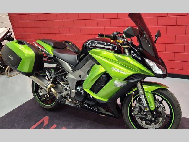 kawasaki - z-1000-sx-abs