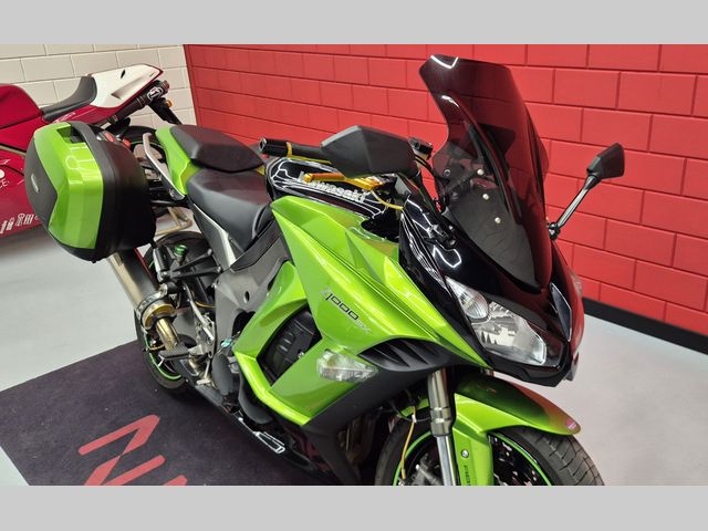 kawasaki - z-1000-sx-abs