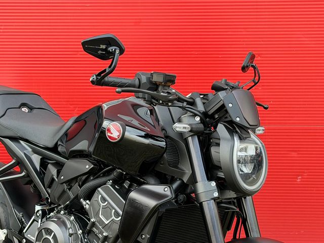 honda - cb-1000-r-black-edition