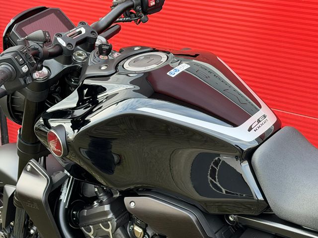 honda - cb-1000-r-black-edition