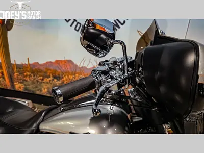 HARLEY-DAVIDSON ELECTRA GLIDE ULTRA CLASSIC ANNIVERSARY – foto 3