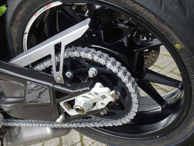 bmw - s-1000-rr